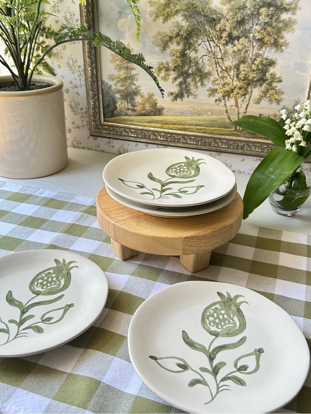 🌴 Lovely Threshold Appetizer & Dessert Plates W/Green Botanical Floral Design